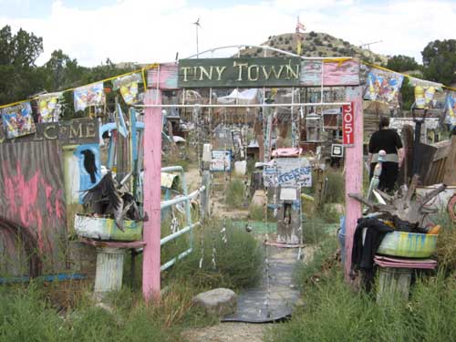 Name:  Tiny town creep out 010.jpg
Views: 848
Size:  61.2 KB