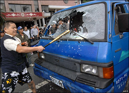 Name:  smash.jpg
Views: 309
Size:  43.8 KB