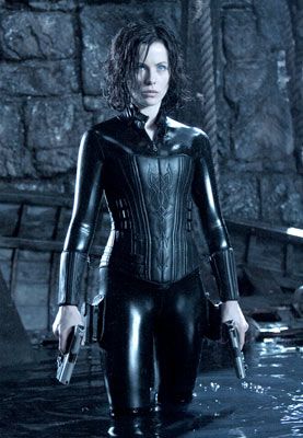 Name:  Selene.jpg
Views: 1429
Size:  27.3 KB