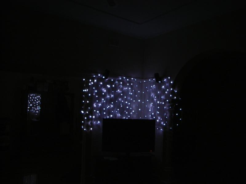 Name:  iciclenight.JPG
Views: 139
Size:  28.0 KB