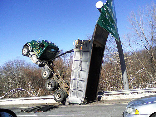 Name:  truck-hits-sign.jpg
Views: 661
Size:  70.7 KB