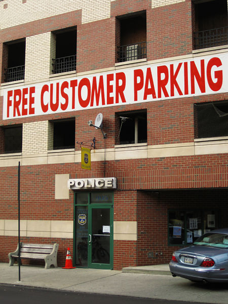 Name:  free-customer-parking.jpg
Views: 1070
Size:  82.2 KB