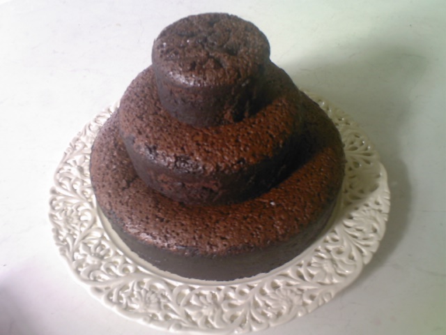 Name:  kathy cake 1.jpg
Views: 196
Size:  73.6 KB
