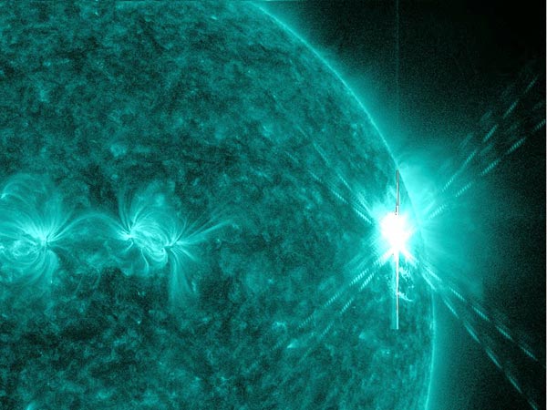 Name:  solar flare.jpg
Views: 2190
Size:  58.4 KB