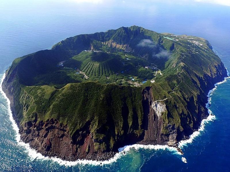 Name:  volcanowithinavolcano.jpg
Views: 557
Size:  96.7 KB