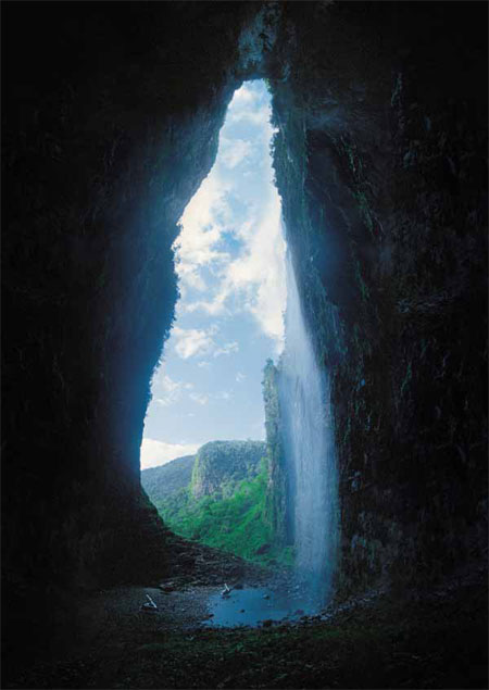 Name:  new_cave_02.jpg
Views: 1796
Size:  41.9 KB