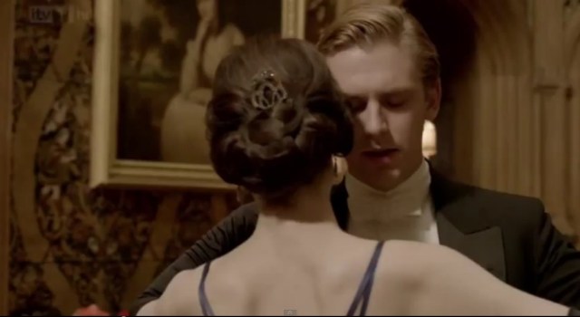 Name:  downton saloon.jpg
Views: 635
Size:  30.1 KB