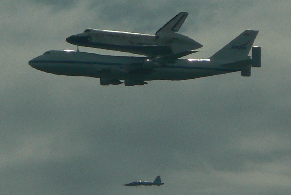 Name:  shuttle.jpg
Views: 616
Size:  115.8 KB