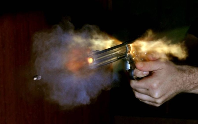 Name:  revolverfiring.jpg
Views: 437
Size:  46.5 KB