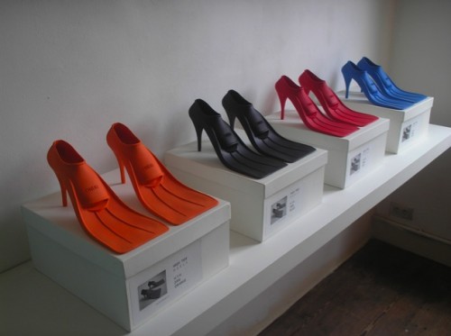 Name:  high heeled flippers.jpg
Views: 797
Size:  29.4 KB