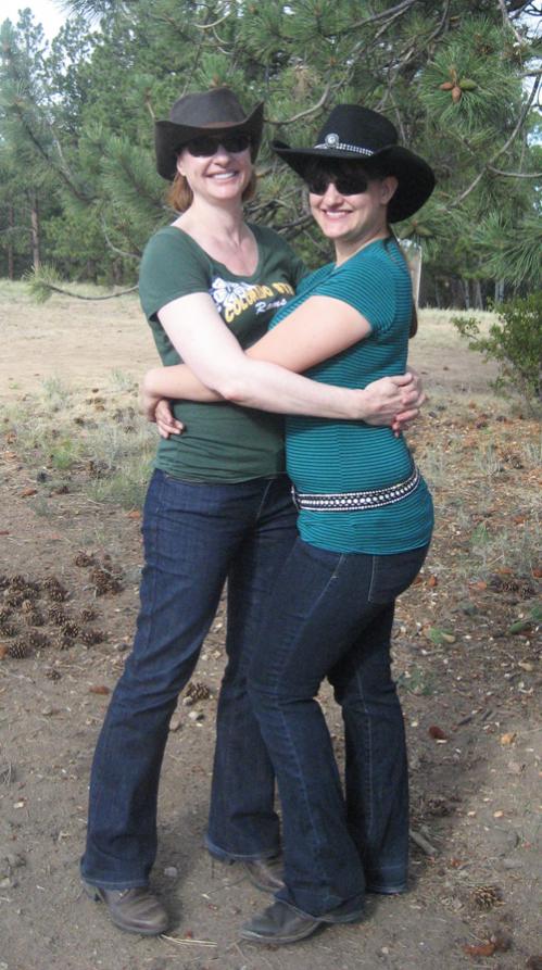 Name:  Sarah and Jenn.jpg
Views: 215
Size:  82.4 KB