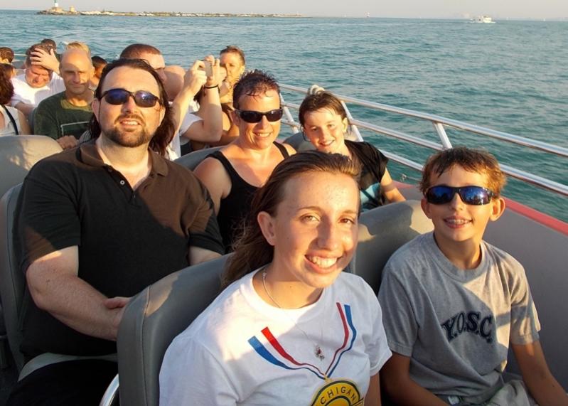 Name:  beestmonstersboat.jpg
Views: 396
Size:  70.3 KB