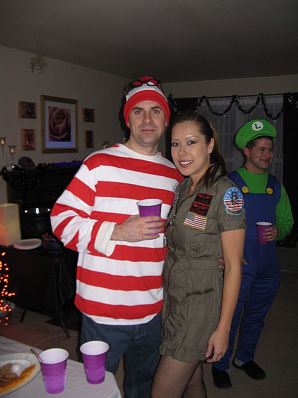 Name:  john and liz sm.jpg
Views: 283
Size:  83.0 KB