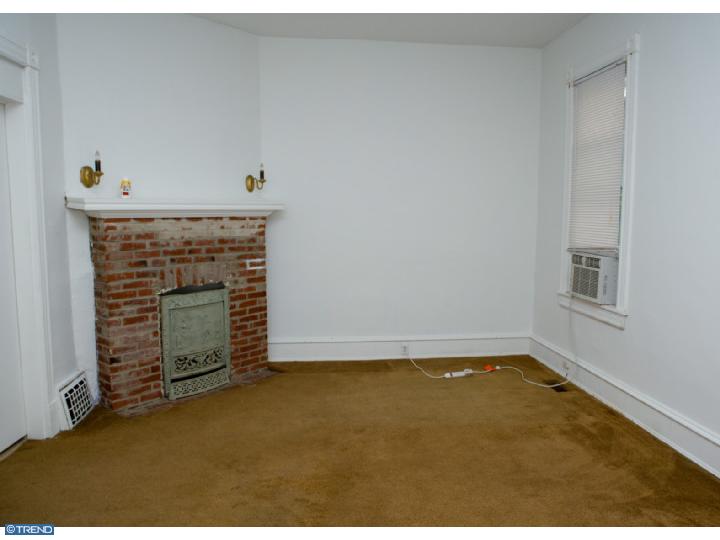 Name:  master bedroom.jpg
Views: 296
Size:  31.7 KB