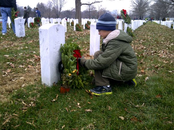 Name:  wreath.jpg
Views: 399
Size:  89.2 KB