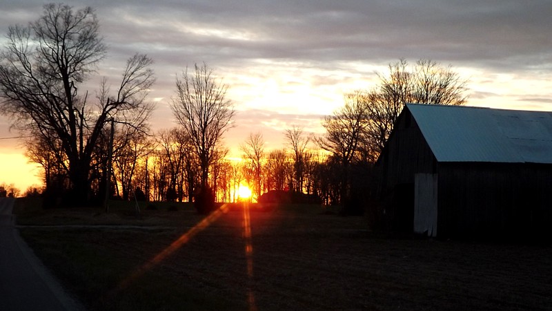 Name:  Sunset Feb 17 2013.jpg
Views: 628
Size:  121.2 KB