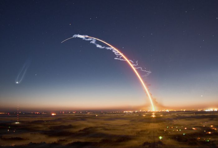 Name:  rocket launch.jpg
Views: 512
Size:  25.6 KB