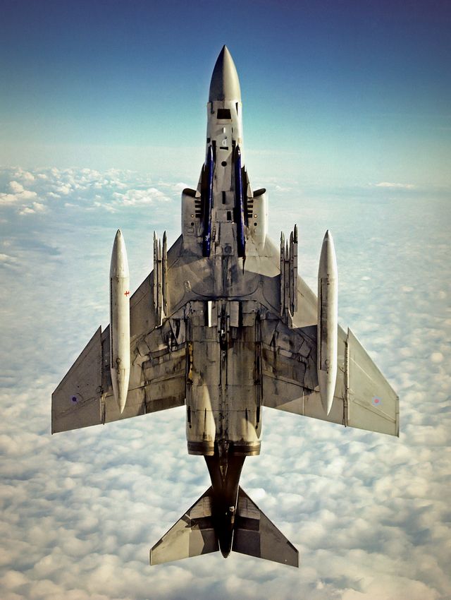 Name:  businessendf4phantom.jpg
Views: 494
Size:  74.8 KB
