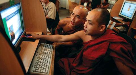 Name:  10517-internet-monk-14eca.gif
Views: 290
Size:  78.8 KB