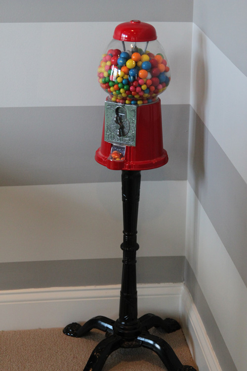 Name:  gumballs.jpg
Views: 649
Size:  107.4 KB