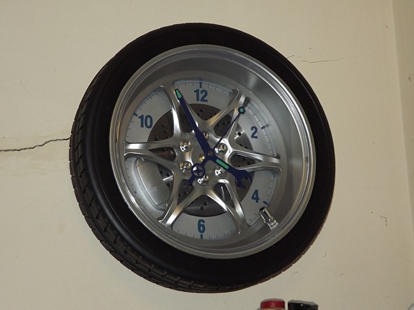 Name:  wheelclock.jpg
Views: 271
Size:  80.4 KB