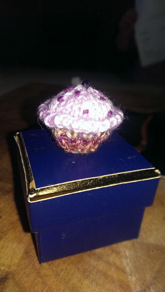 Name:  knitted cupcake.jpg
Views: 245
Size:  47.2 KB