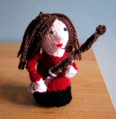 Name:  knitted bassoon.jpg
Views: 378
Size:  44.1 KB