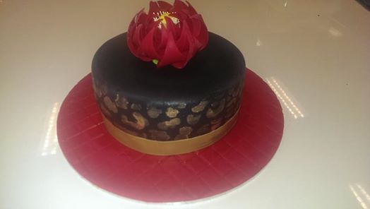 Name:  oriental cake - red lotus.jpg
Views: 158
Size:  14.0 KB