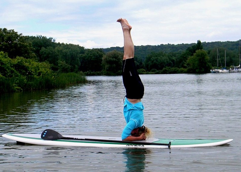 Name:  paddleboardyogaheadstand.jpg
Views: 242
Size:  123.9 KB