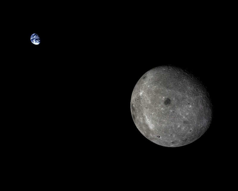 Name:  Moon & Earth.jpg
Views: 374
Size:  28.8 KB