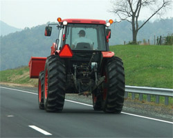 Name:  ch3_tractor.jpg
Views: 228
Size:  16.2 KB