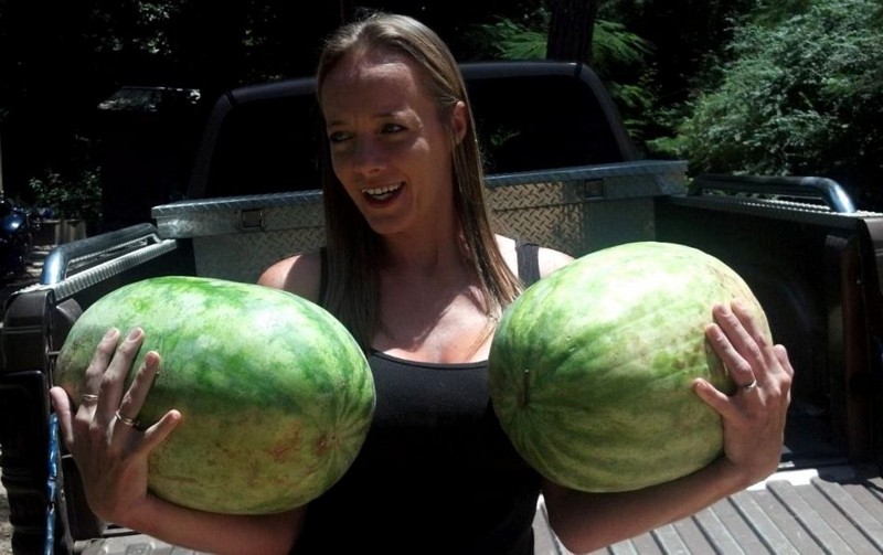 Name:  unloadingsomewatermelons.jpg
Views: 329
Size:  88.1 KB