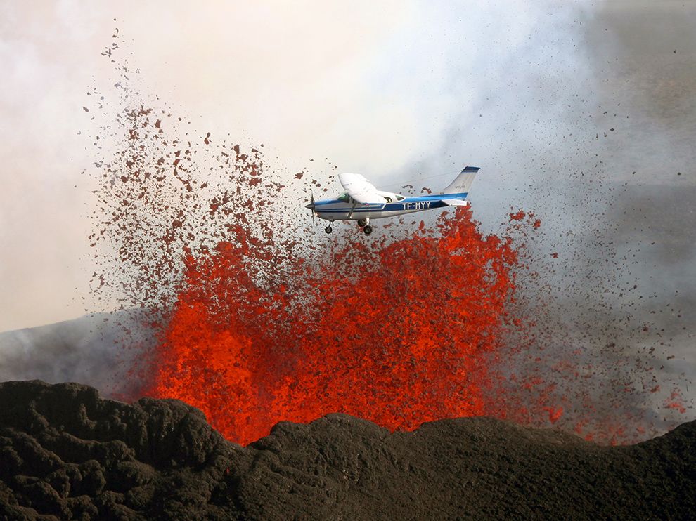 Name:  volcano-tourism-holuhraun-iceland_86240_990x742.jpg
Views: 665
Size:  137.5 KB