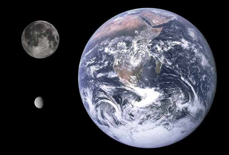 Name:  Ceres,_Earth_&_Moon_size_comparison small.jpg
Views: 1111
Size:  92.4 KB