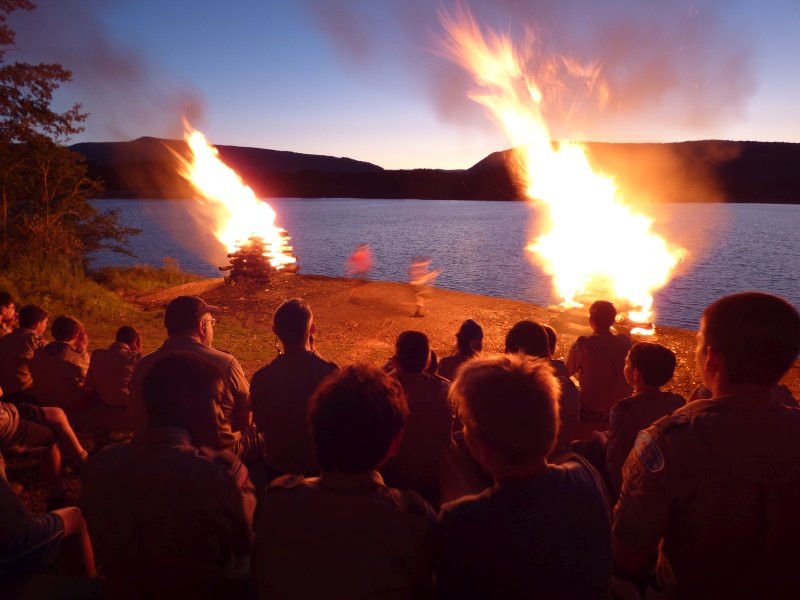 Name:  bonfire.jpg
Views: 299
Size:  159.8 KB