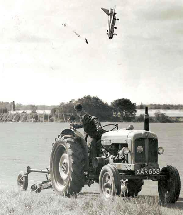Name:  F-1 ejection.jpg
Views: 239
Size:  31.7 KB