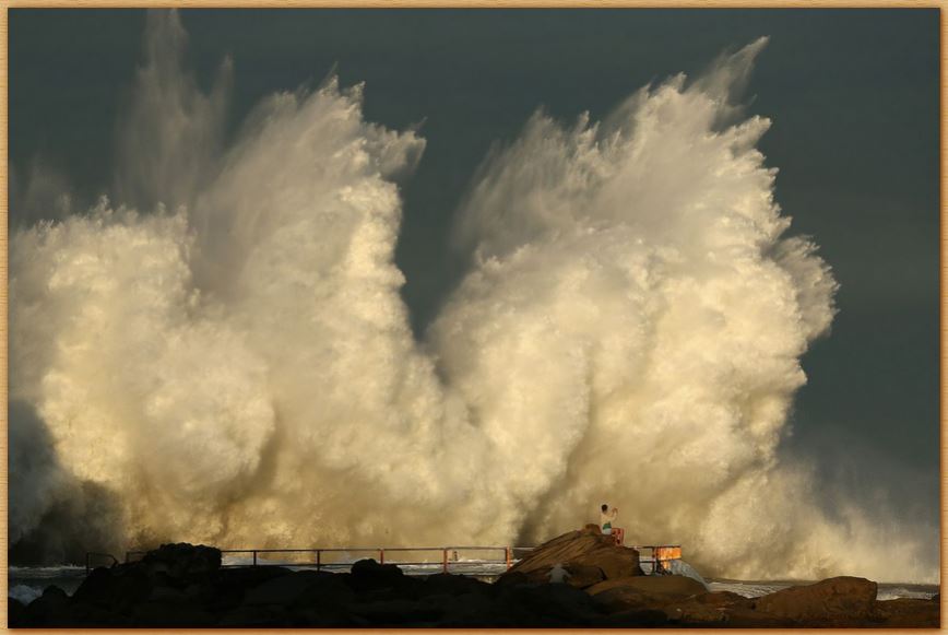Name:  CurlCurlBeachSydneyAus.JPG
Views: 3336
Size:  55.8 KB