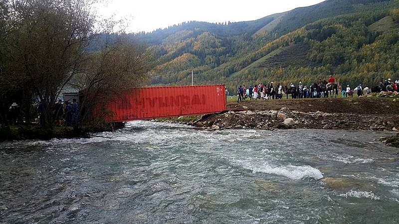 Name:  ingeniusbridge.jpg
Views: 71
Size:  148.1 KB