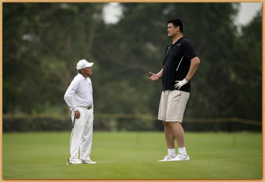 Name:  Gary and Yao.JPG
Views: 922
Size:  51.3 KB