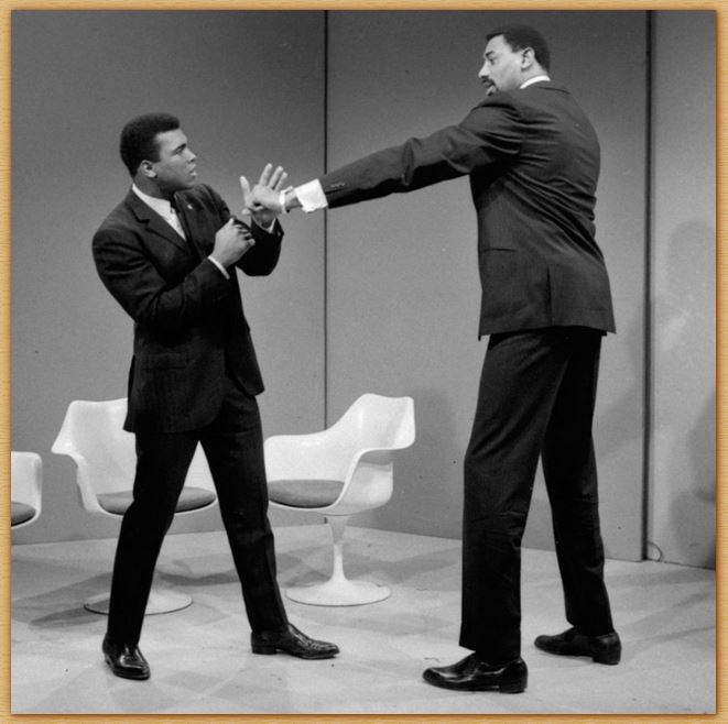 Name:  The Greatest and The Stilt.JPG
Views: 2336
Size:  60.0 KB