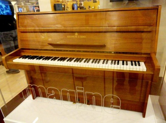 Name:  lennonspiano.jpg
Views: 8912
Size:  47.9 KB
