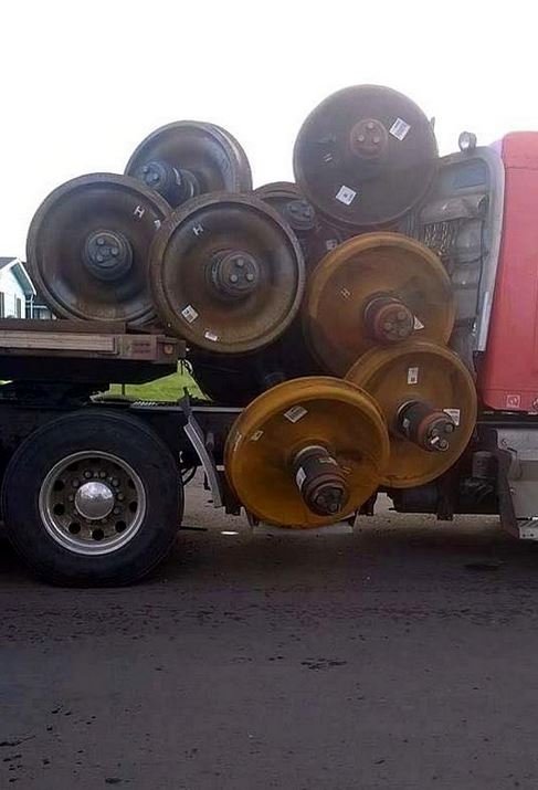 Name:  trainwheels.JPG
Views: 602
Size:  51.0 KB