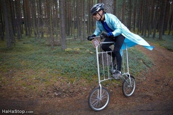 Name:  An_Awesome_Bike.jpg
Views: 698
Size:  55.5 KB
