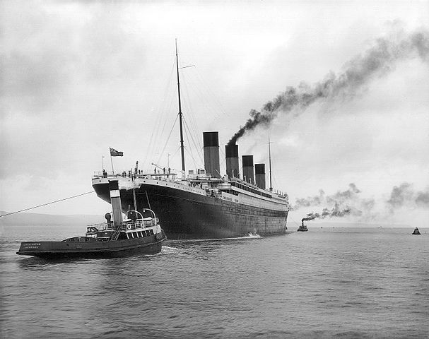 Name:  Titanic leaving Belfast for sea trials.jpg
Views: 406
Size:  45.5 KB