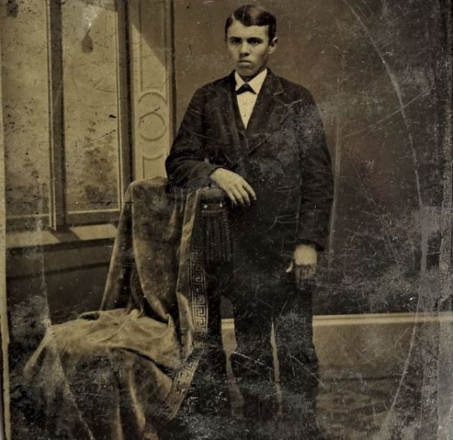 Name:  Jesse James.jpg
Views: 12169
Size:  73.2 KB
