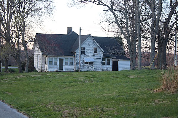 Name:  houseface.jpg
Views: 425
Size:  123.8 KB