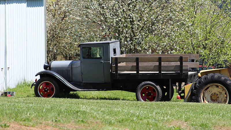 Name:  oldtruck.jpg
Views: 636
Size:  186.2 KB