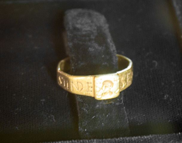 Name:  ring.JPG
Views: 4066
Size:  38.8 KB