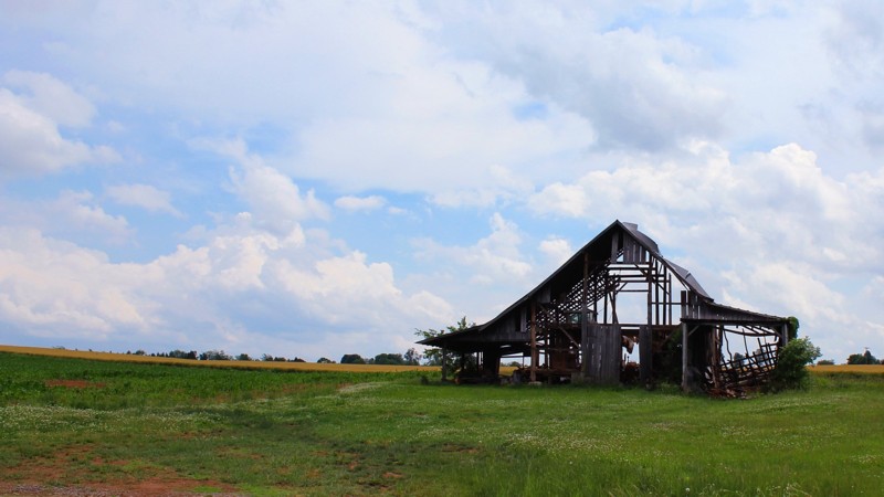 Name:  Barn.jpg
Views: 1618
Size:  82.9 KB