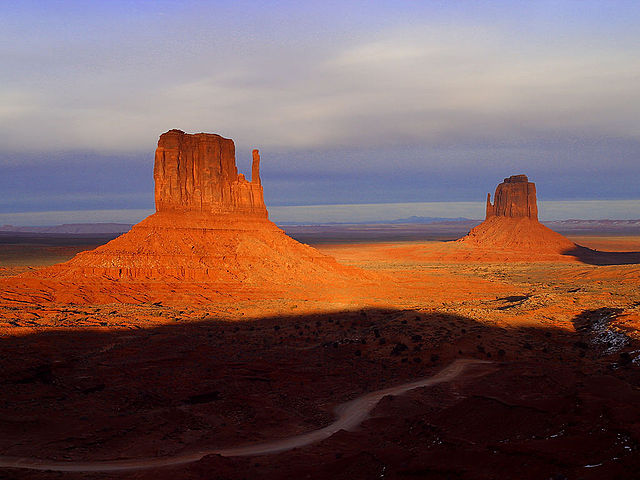 Name:  west and east mitten buttes.jpg
Views: 751
Size:  62.1 KB